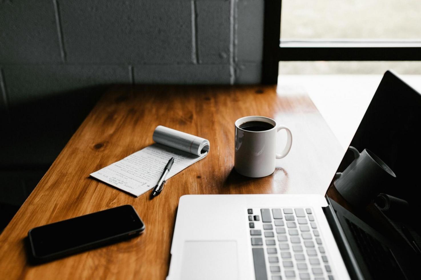 Interactive blockchain workshop with students working on IP protection projects